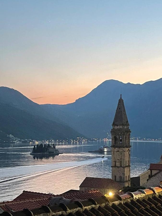 Old House Perast Apartment Exterior photo